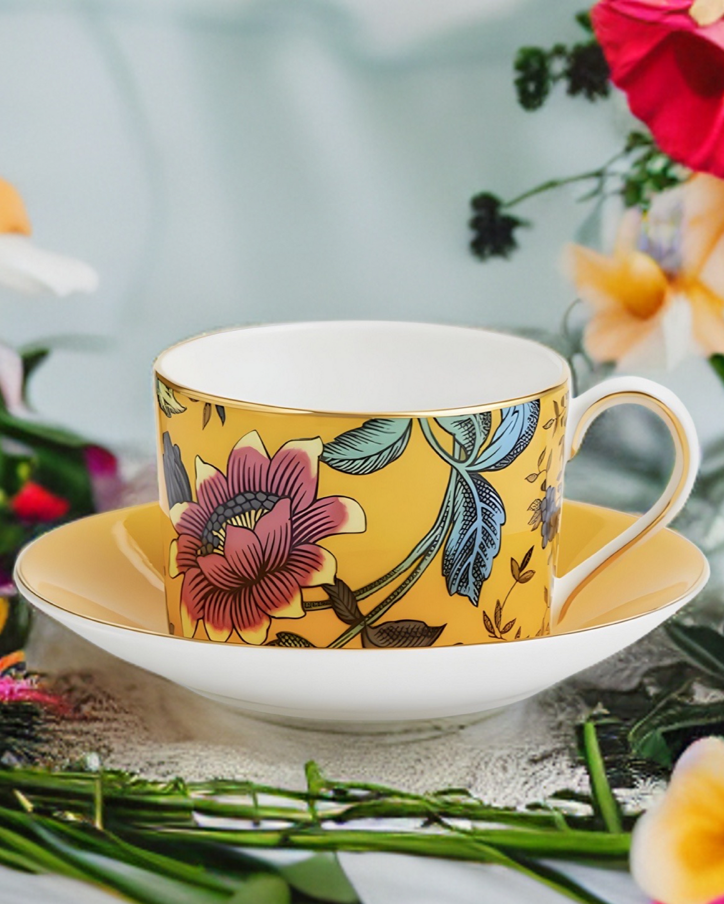 WEDGWOOD Wonderlust Yellow Tonquin Teacup & Saucer Set